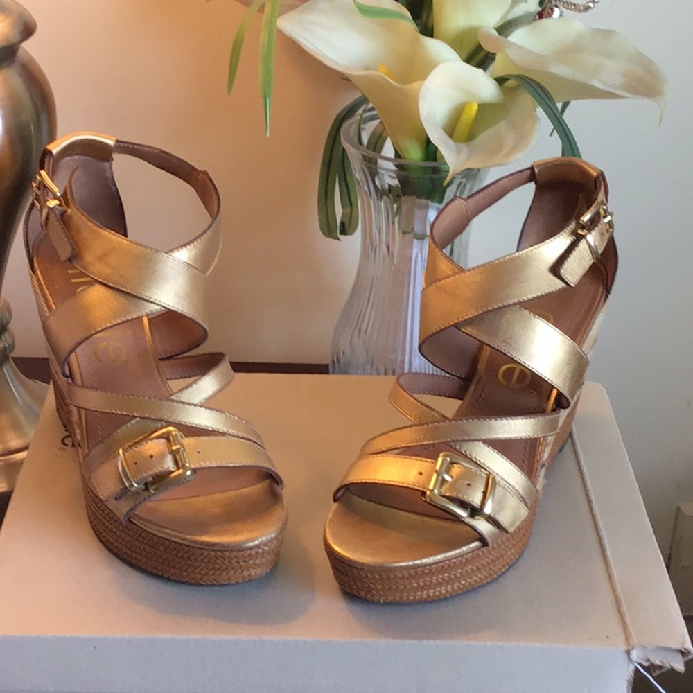 Nicole Danica Sandals